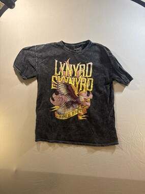 Lynyrd Skynyrd Free Bird Eagle Graphic Acid Wash T-Shirt Size XL